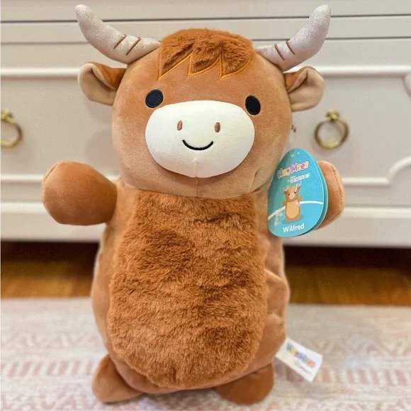 14” Wilfred the highland Cow Hug me Squishmallows NWT
